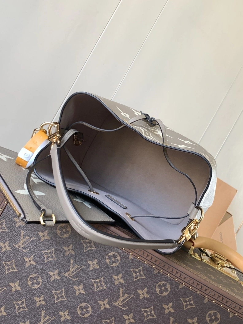 HighQuality LX Bucket Bags 9449