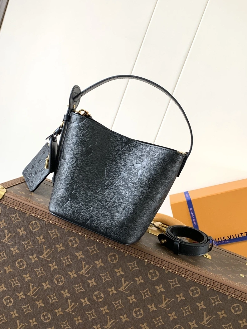 LX Bucket Bags EyeCatching 9435