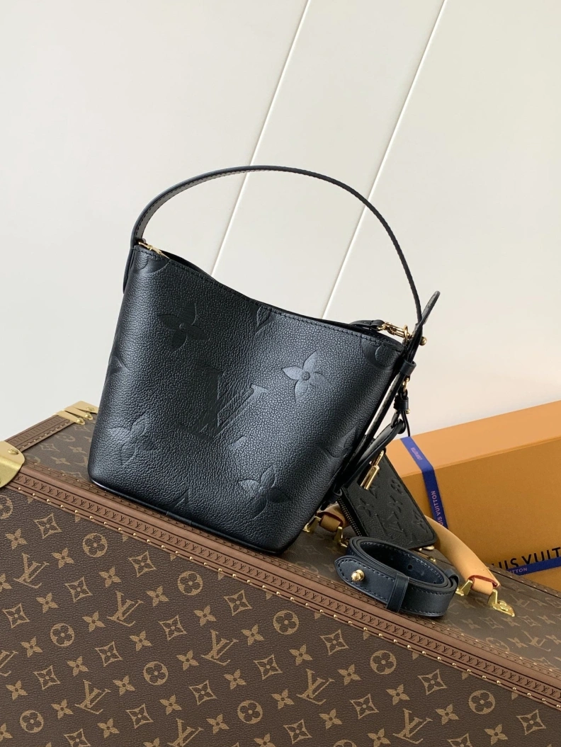 LX Bucket Bags EyeCatching 9435