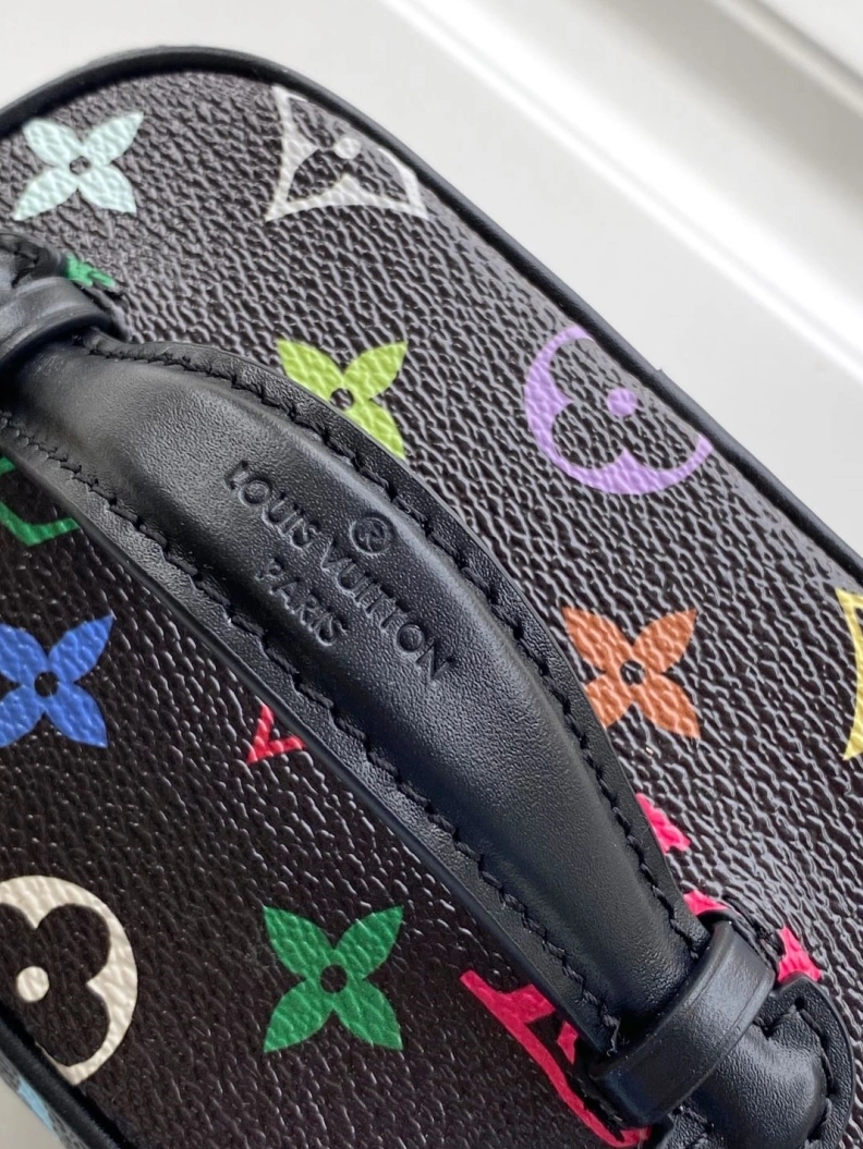 LX Cosmetic Bags Affordable 9208