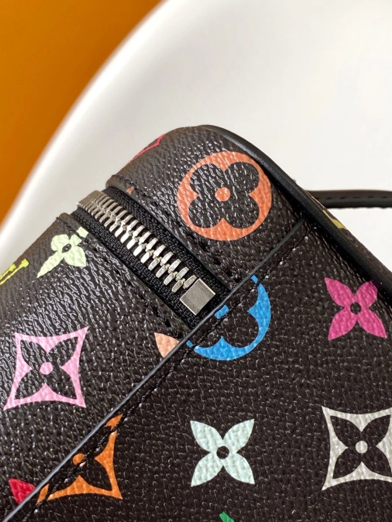 LX Cosmetic Bags Affordable 9208