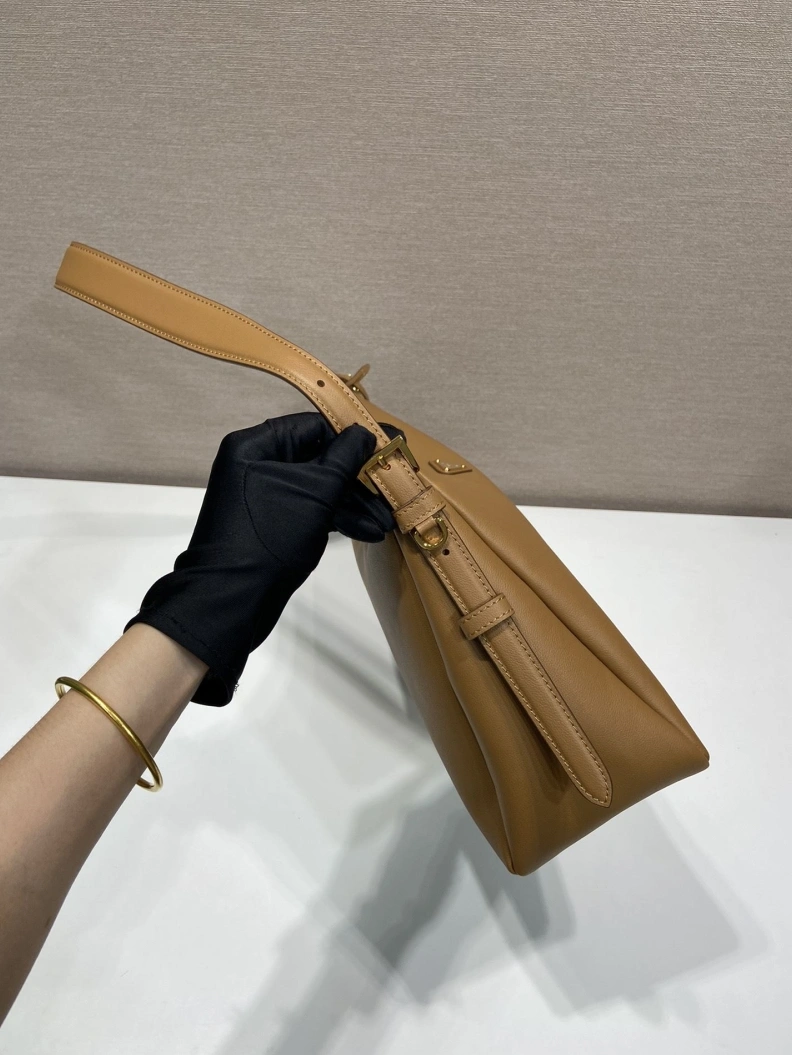 Lightweight Prxdx Top Handle Bags 57062