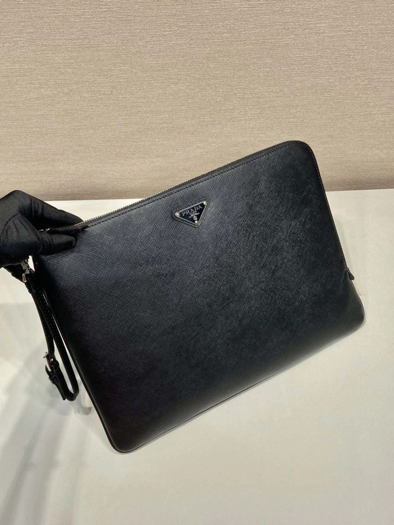 Refined Prxdx Clutch Bags 57092