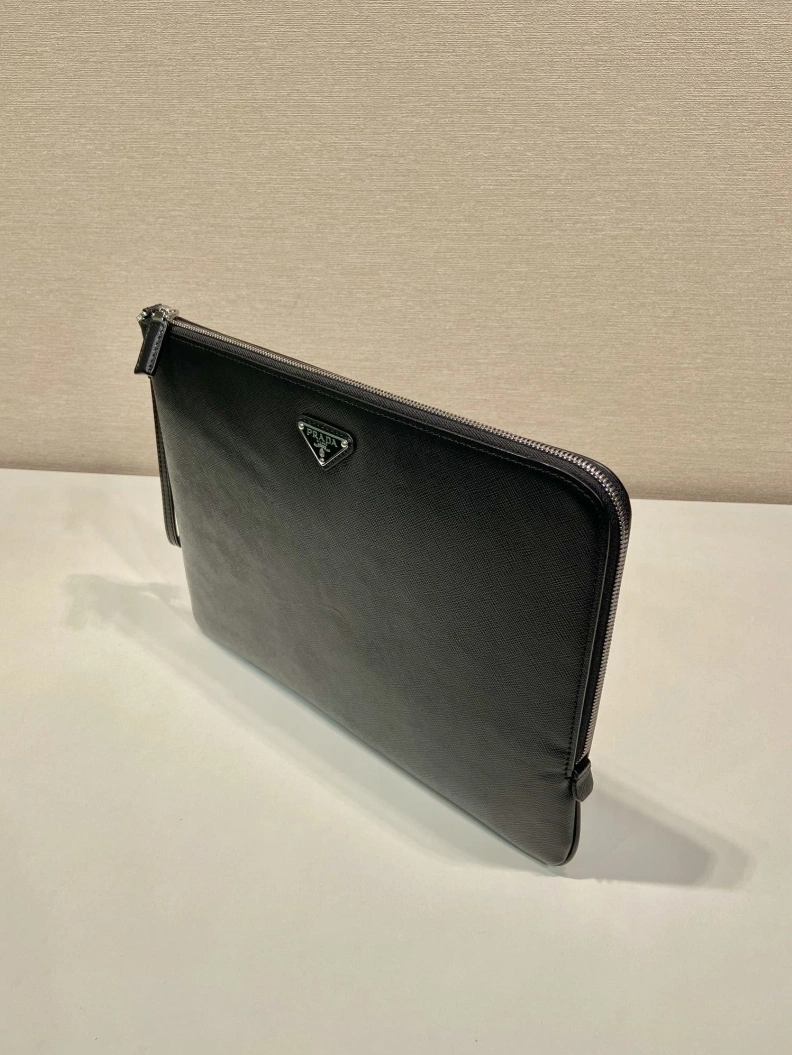 Refined Prxdx Clutch Bags 57092