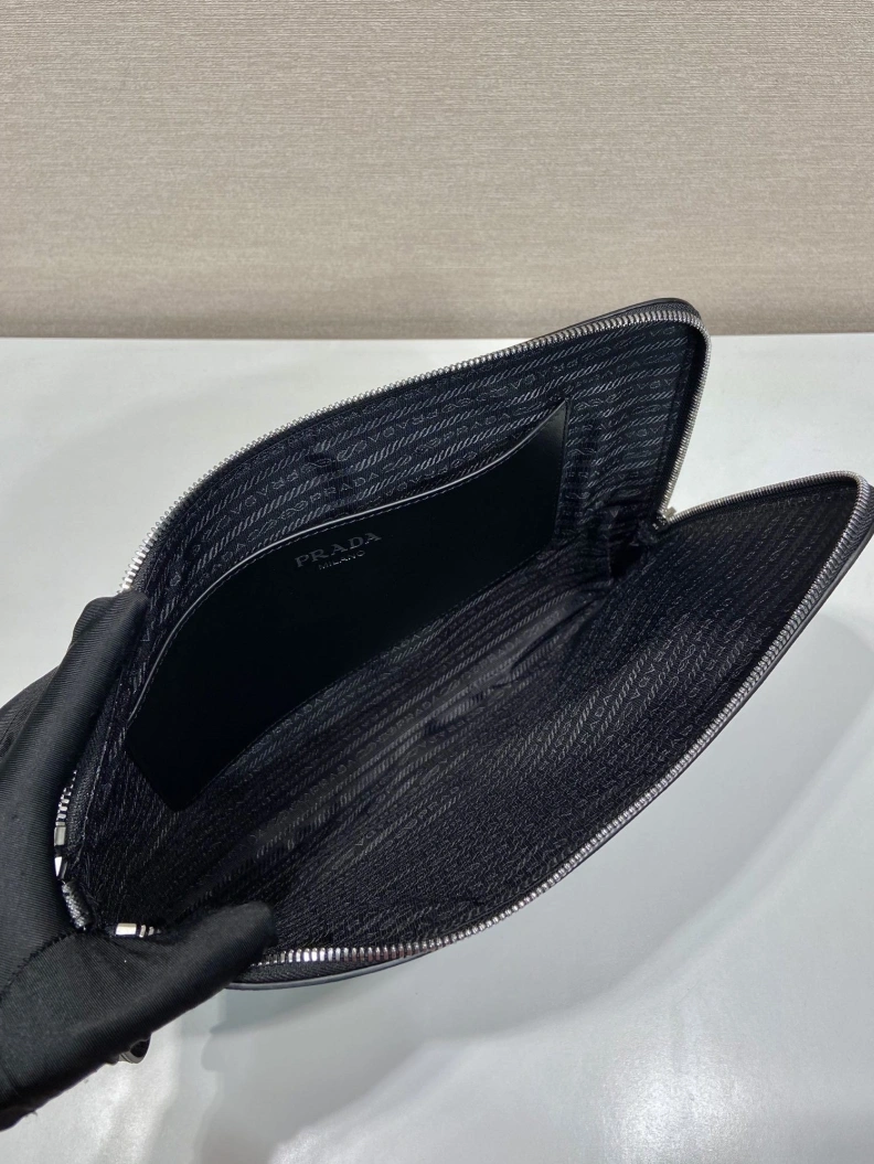 Refined Prxdx Clutch Bags 57092