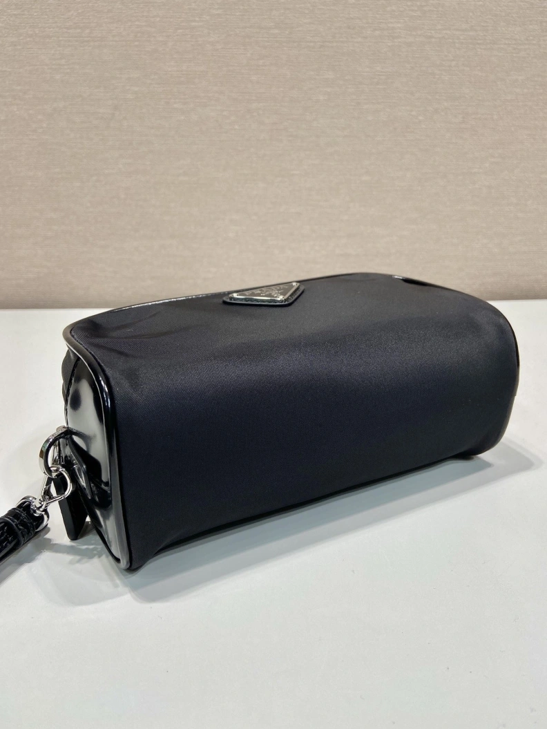 Prxdx Clutch Bags WellDesigned 57074