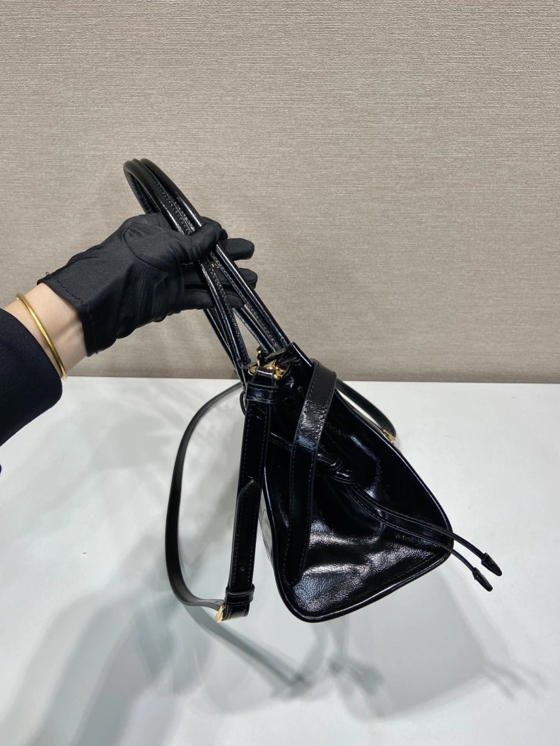 Bold Prxdx Top Handle Bags 57024