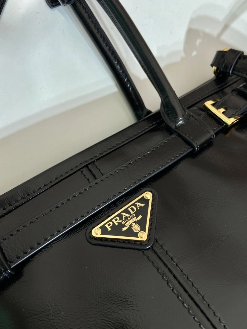Bold Prxdx Top Handle Bags 57024