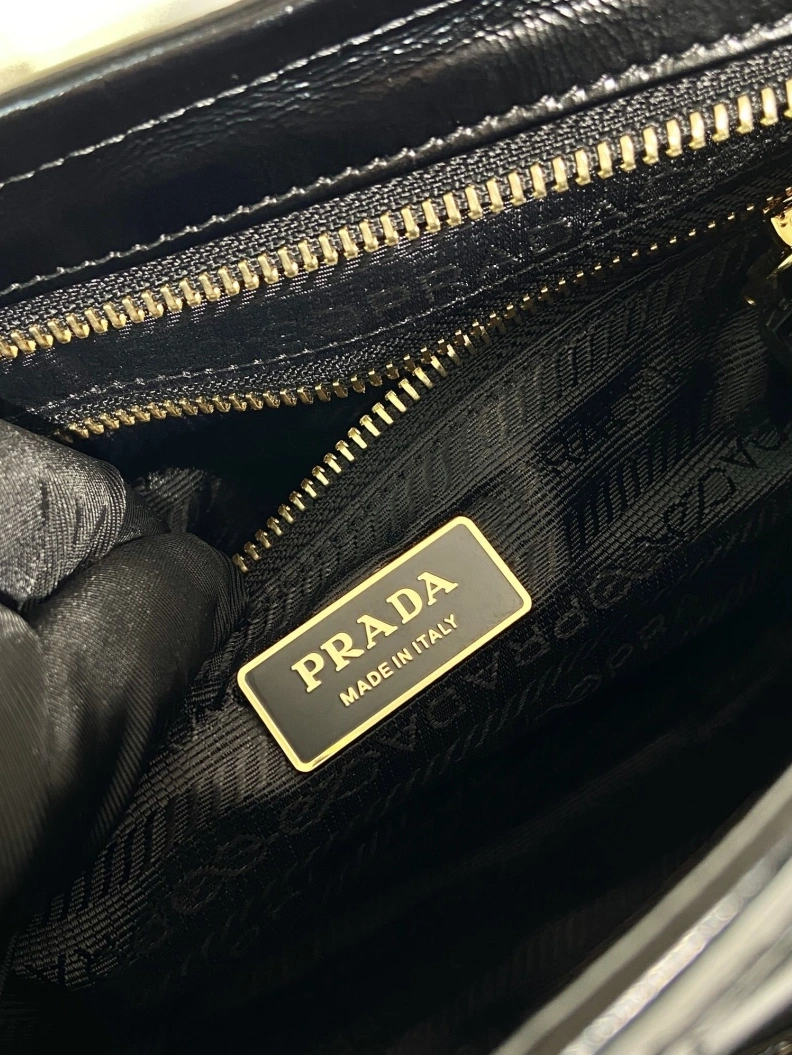 Bold Prxdx Top Handle Bags 57024