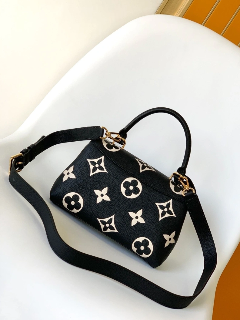 Sophisticated LX Top Handle Bags 8464