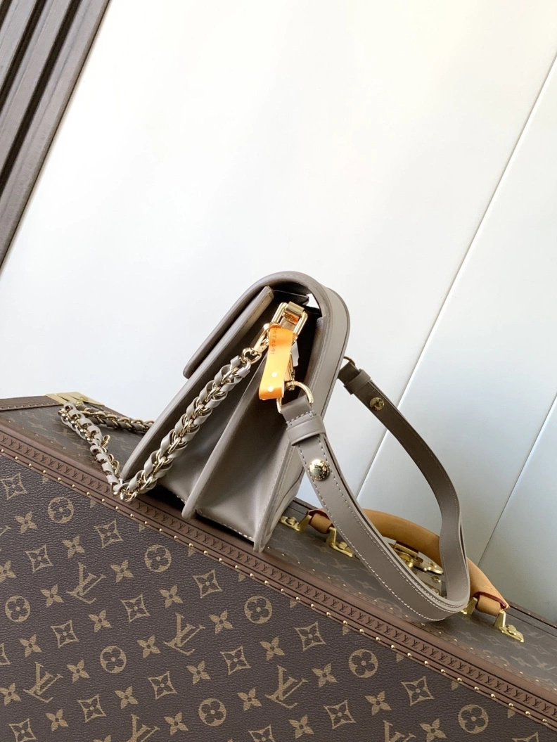 Practical LX Satchel bags 9083