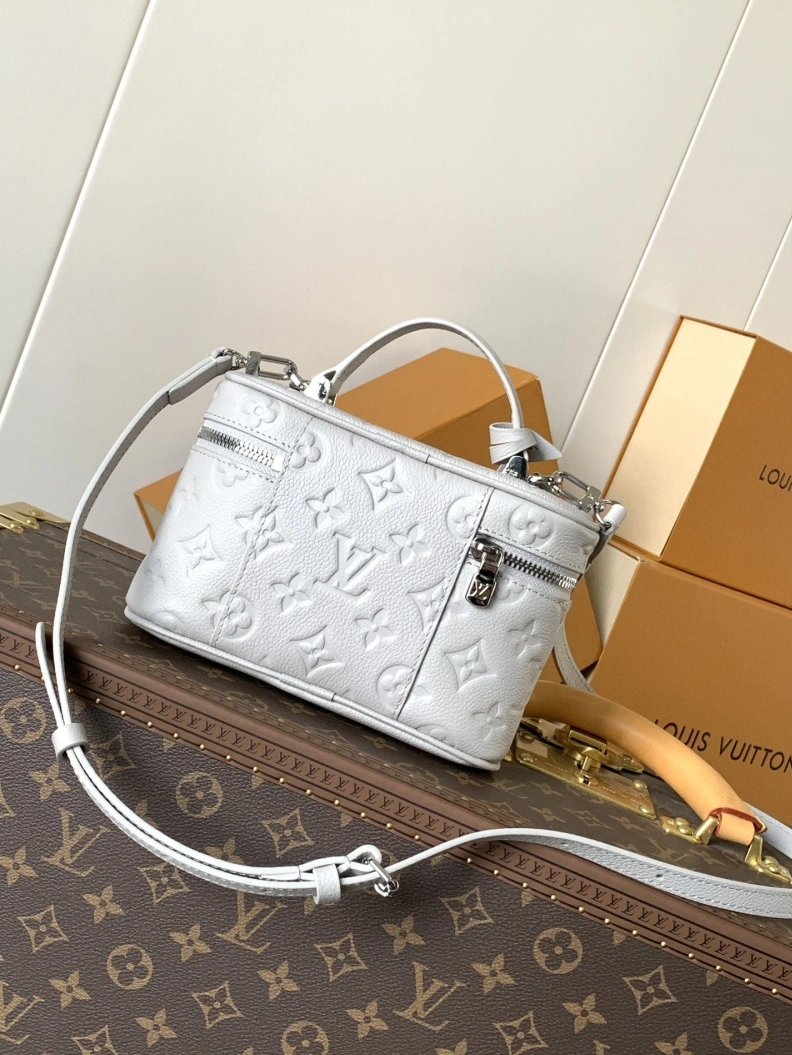 Cozy LX Cosmetic Bags 9216