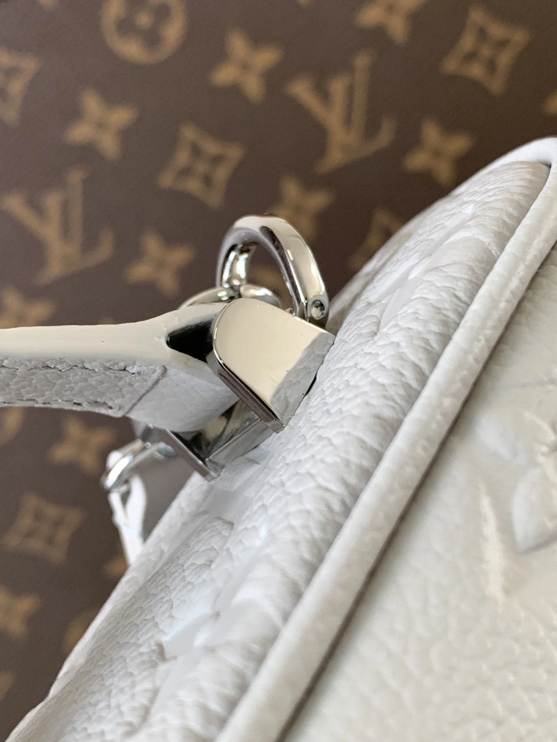 Cozy LX Cosmetic Bags 9216