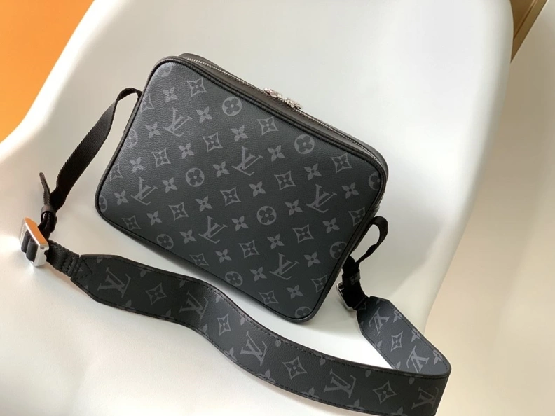 Minimalist LX Satchel bags 9085