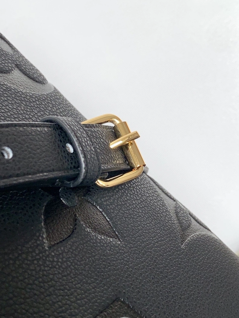 Stylish LX Top Handle Bags 8452