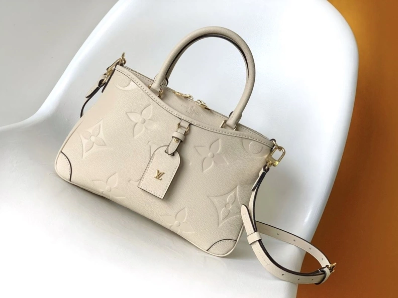 LX Top Handle Bags EyeCatching 8470