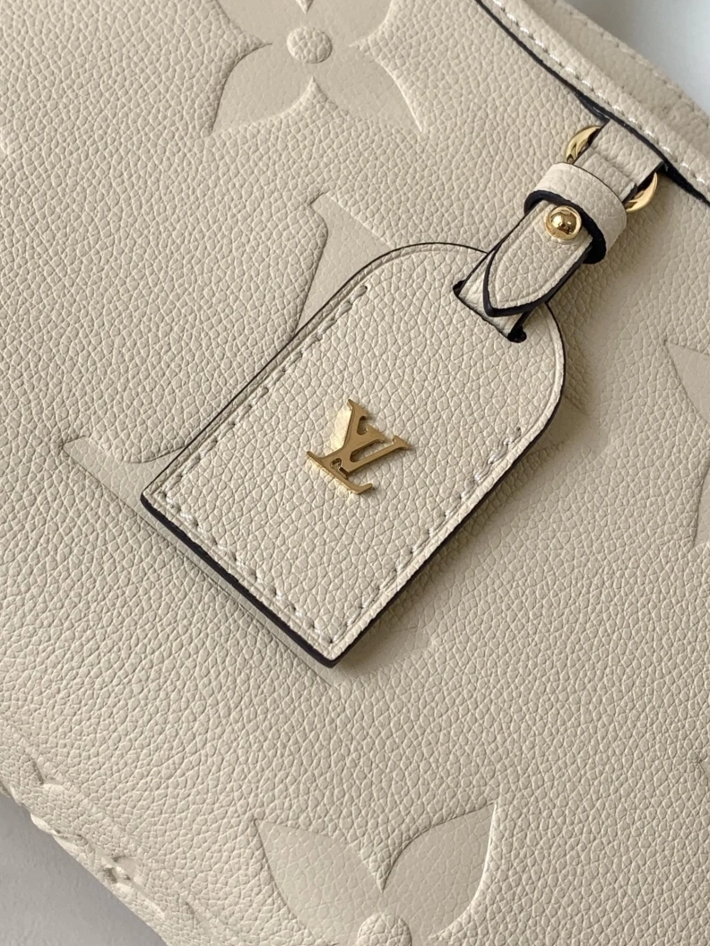 LX Top Handle Bags EyeCatching 8470