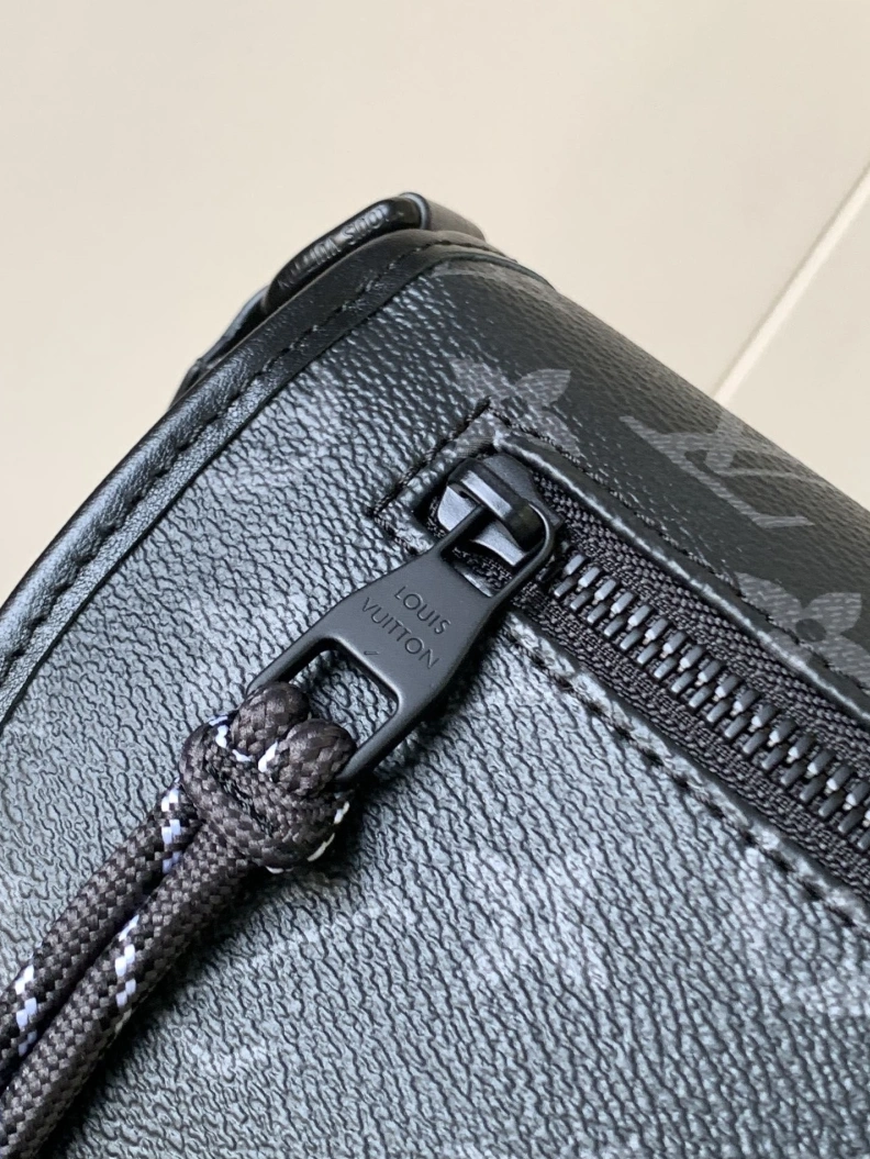 Comfortable LX Satchel bags 9080