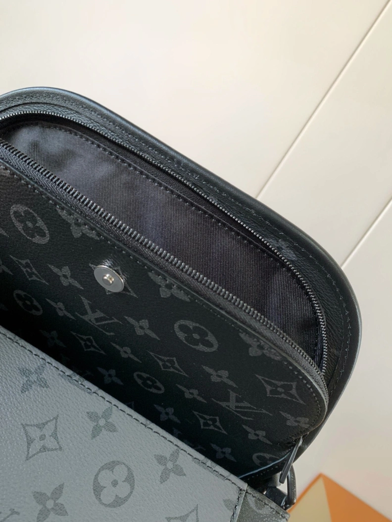 Comfortable LX Satchel bags 9080