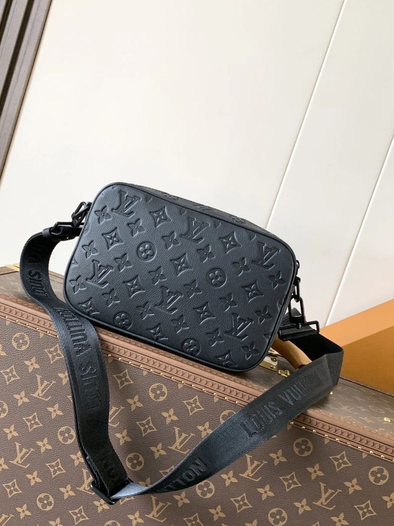 Comfortable LX Satchel bags 9073
