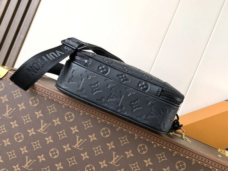 Comfortable LX Satchel bags 9073
