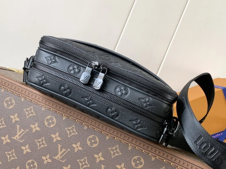 Comfortable LX Satchel bags 9073