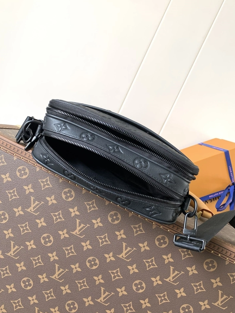 Comfortable LX Satchel bags 9073