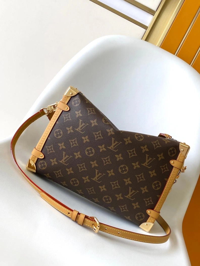 Trendsetting LX Box Bags 9515