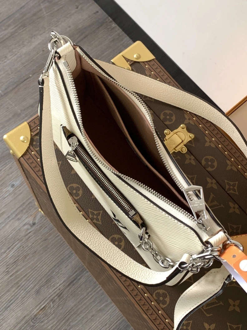 Bright LX Top Handle Bags 8437
