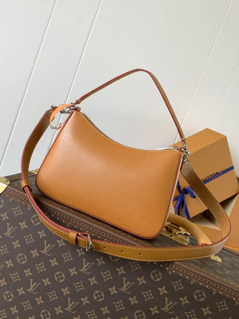 LX Top Handle Bags Vibrant 8440