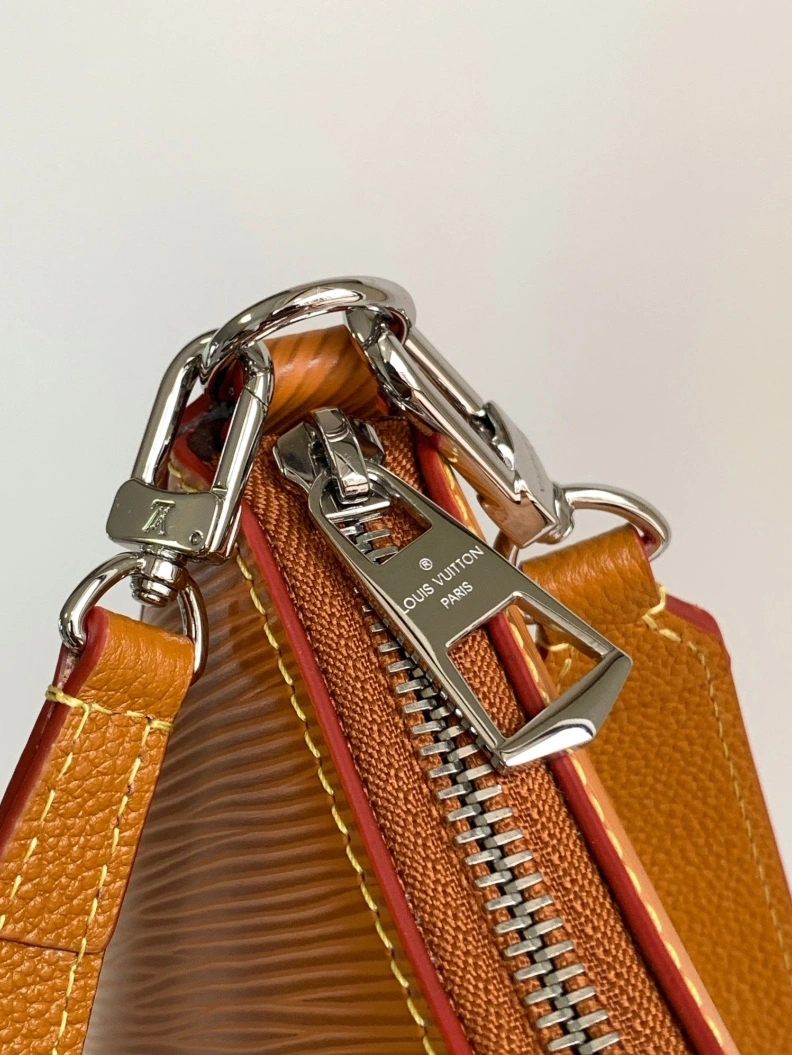 LX Top Handle Bags Vibrant 8440