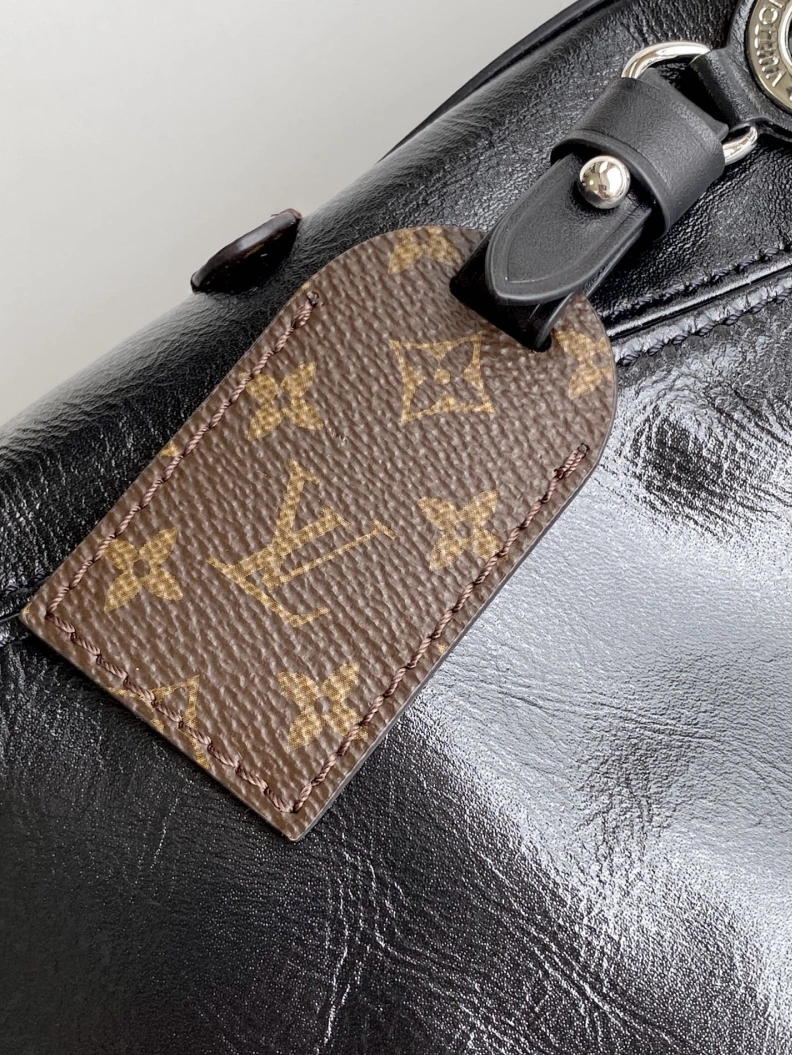 LX Satchel bags Bold 9077
