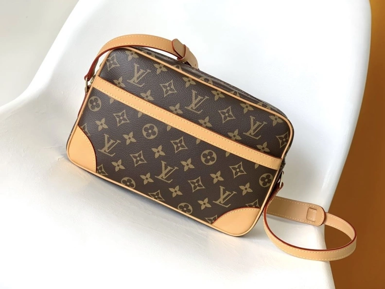 Efficient LX Satchel bags 9070