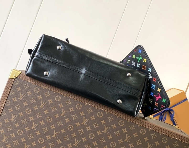 LX Top Handle Bags Bold 8446
