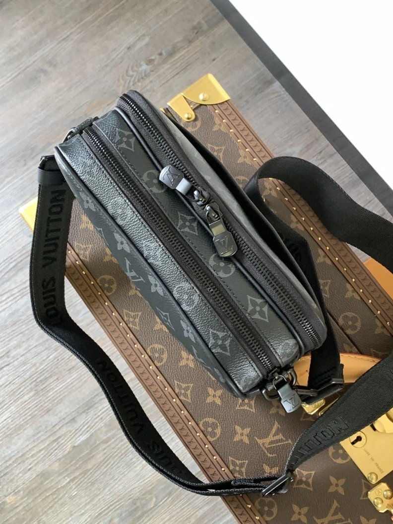 Refined LX Satchel bags 9072