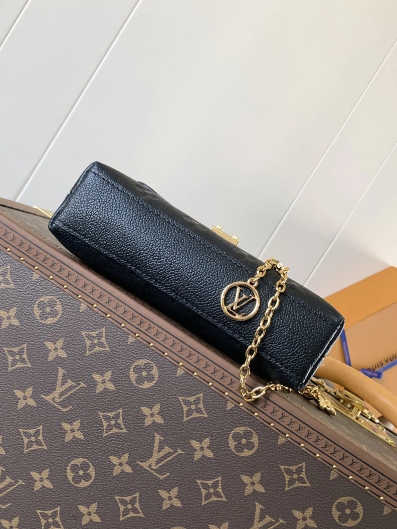 LX Top Handle Bags SportInspired 8434
