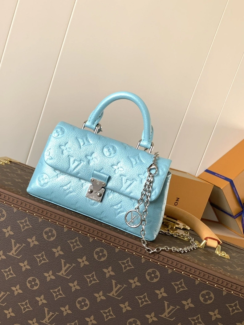 LX Top Handle Bags Sleek 8435