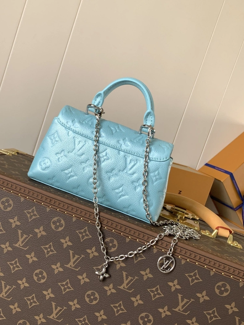 LX Top Handle Bags Sleek 8435