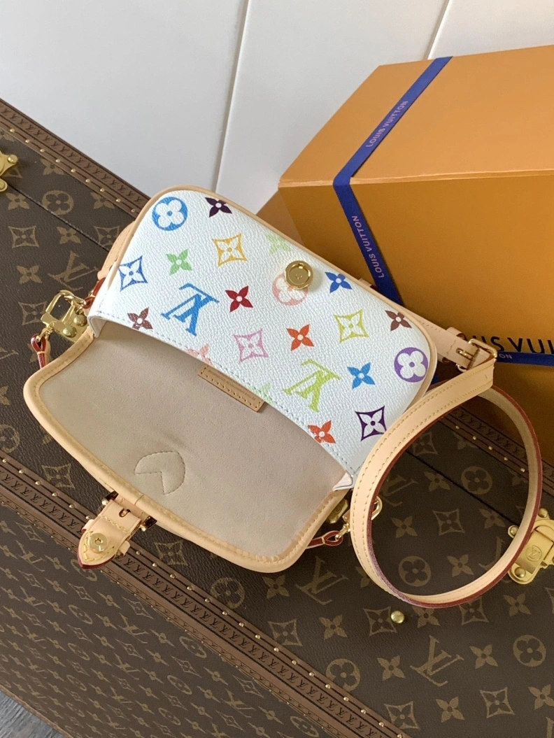 Fashionable LX Satchel bags 9064