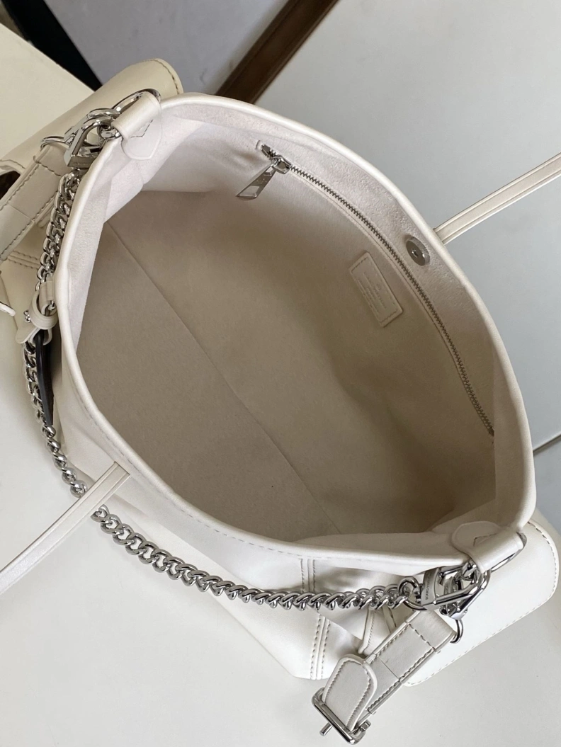 GoAnywhere LX Satchel bags 9057