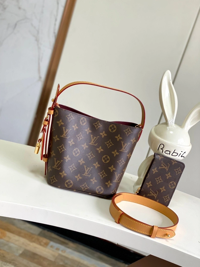 LX Bucket Bags Timeless 9433
