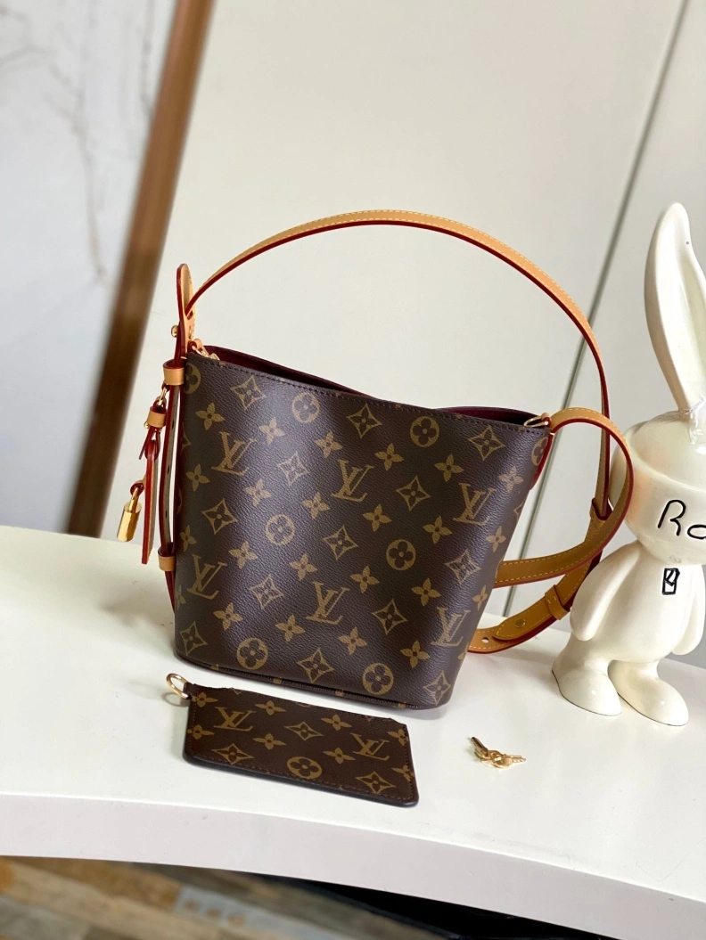 LX Bucket Bags Timeless 9433