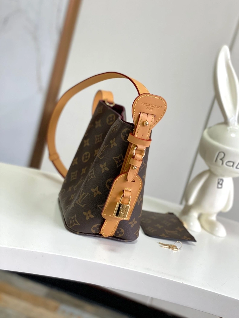 LX Bucket Bags Timeless 9433