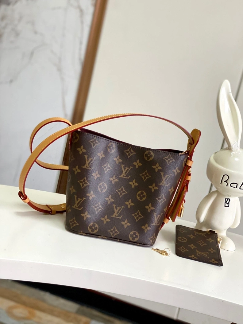 LX Bucket Bags Timeless 9433