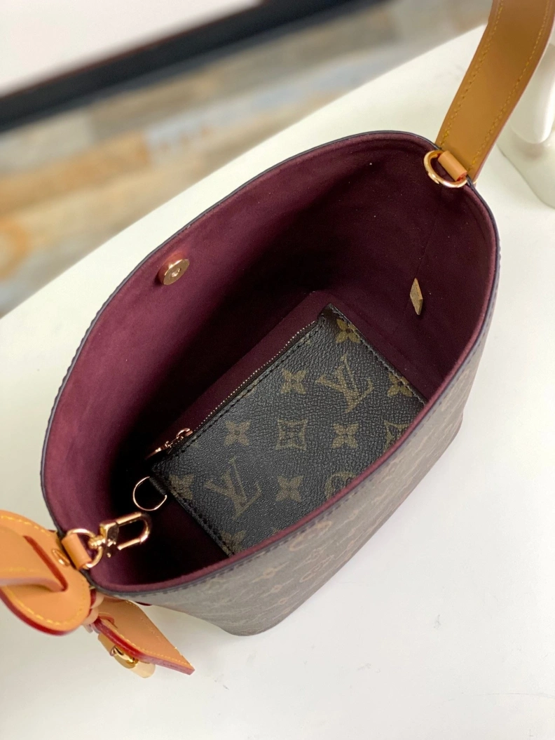LX Bucket Bags Timeless 9433