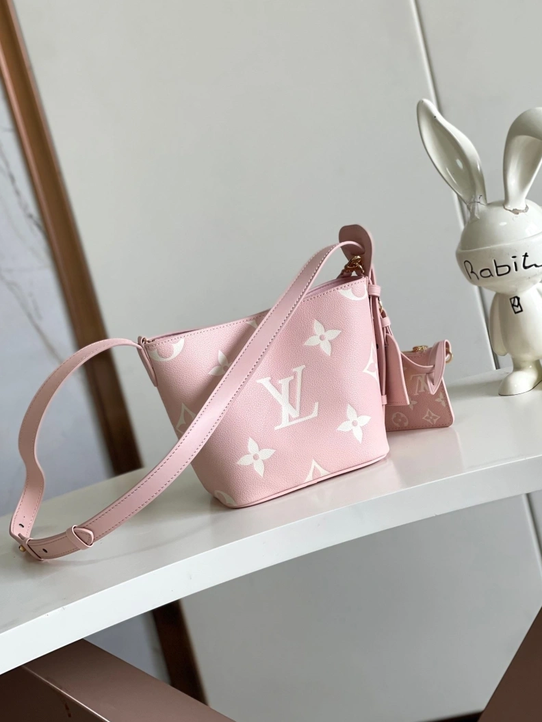 Trendsetting LX Satchel bags 9046