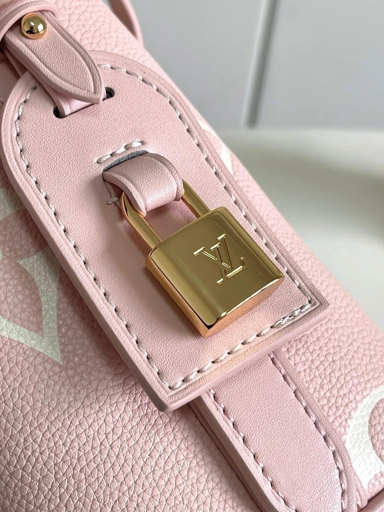 Trendsetting LX Satchel bags 9046