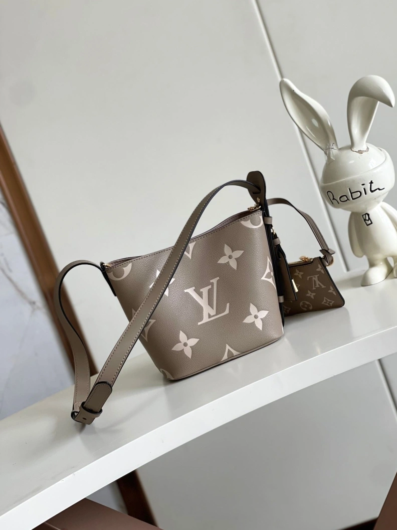 Vibrant LX Satchel bags 9071