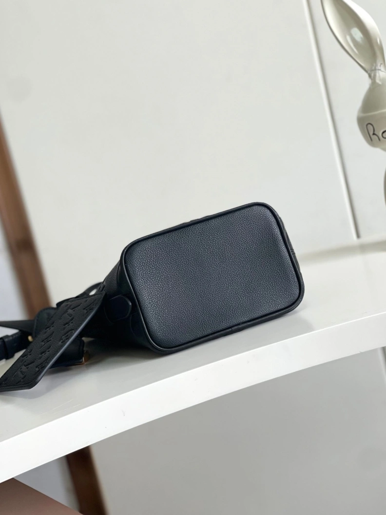 LX Satchel bags Popular 9047