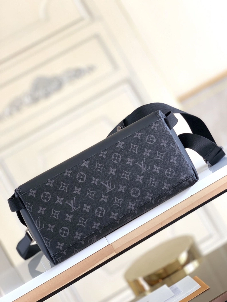 Efficient LX Satchel bags 9056
